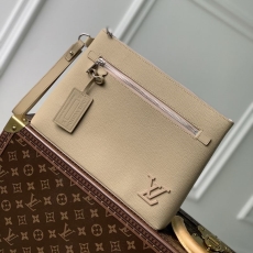 LV Clutch Bags